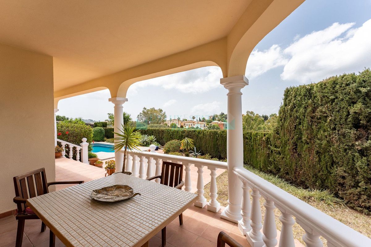 Villa for sale in Elviria, Marbella East