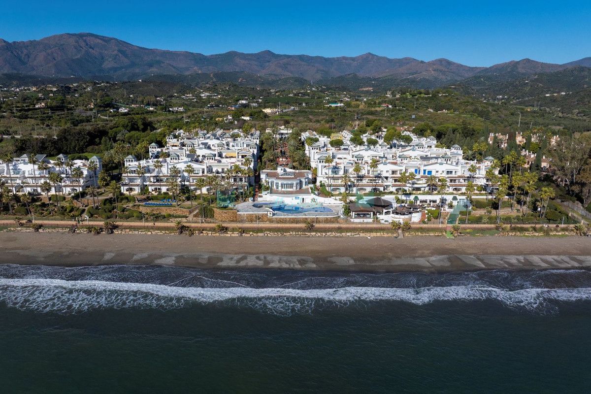 Ground Floor Apartment for sale in Estepona