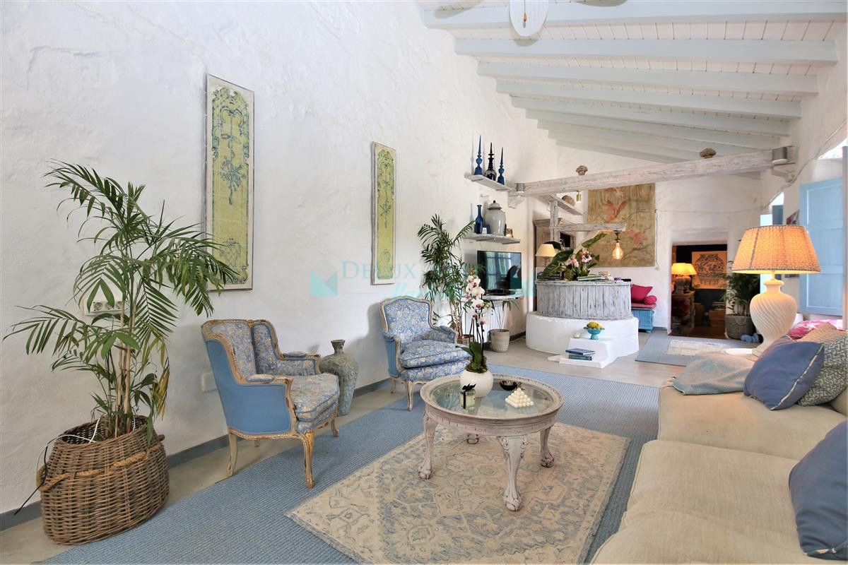 Finca en alquiler en Estepona