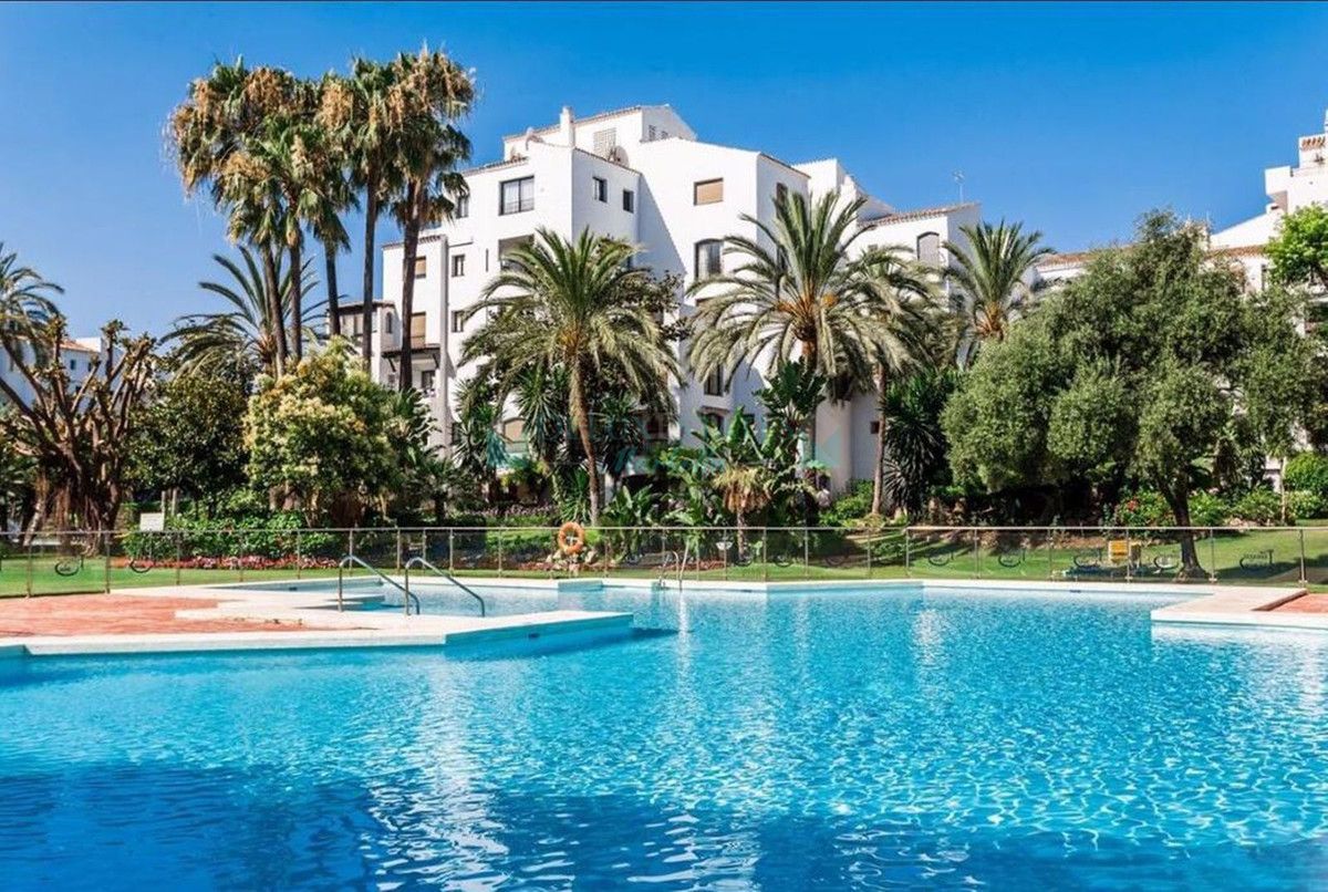 Apartamento en venta en Marbella - Puerto Banus