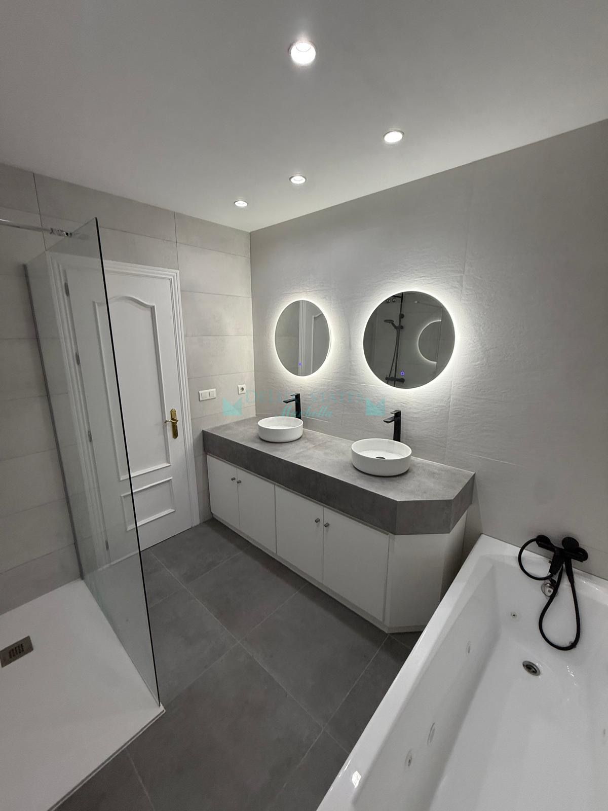 Adosado en alquiler en Guadalmina Alta, San Pedro de Alcantara