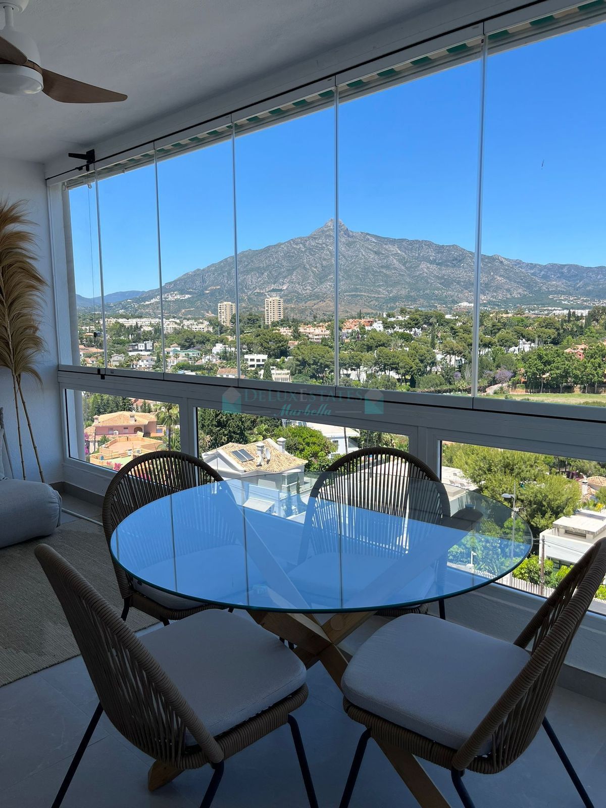 Apartment for rent in Nueva Andalucia