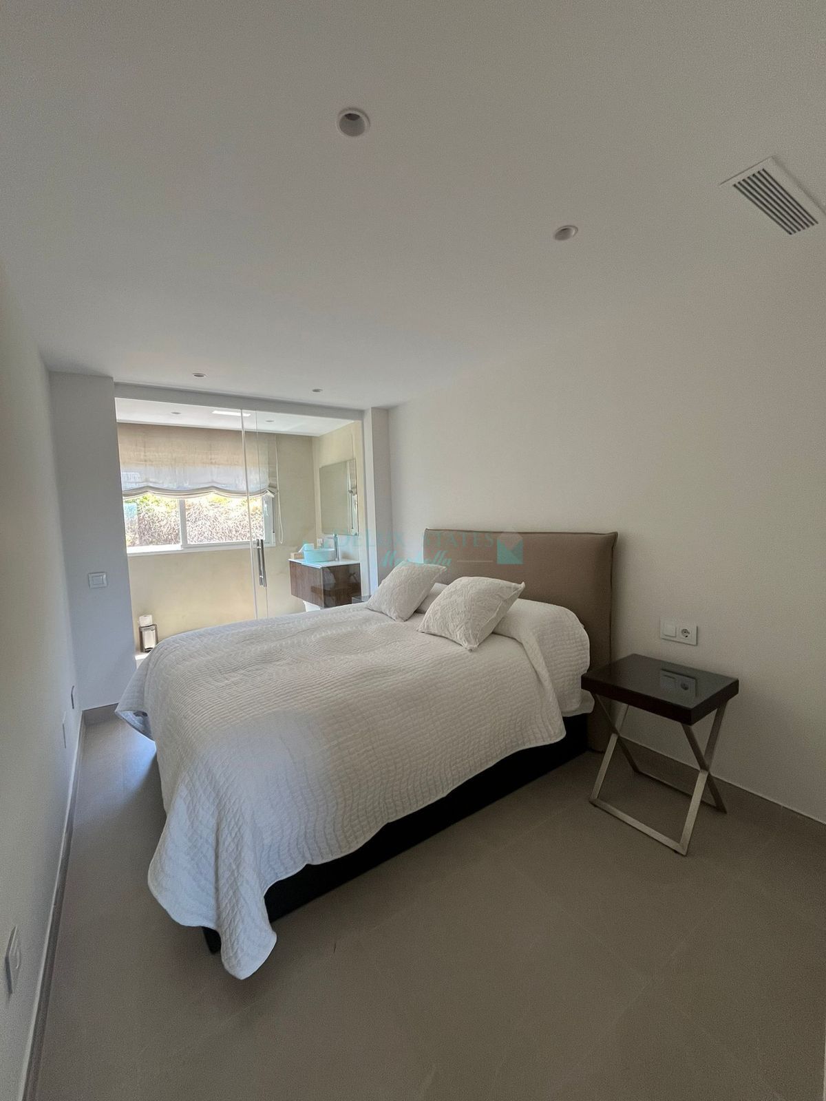 Apartment for rent in Nueva Andalucia