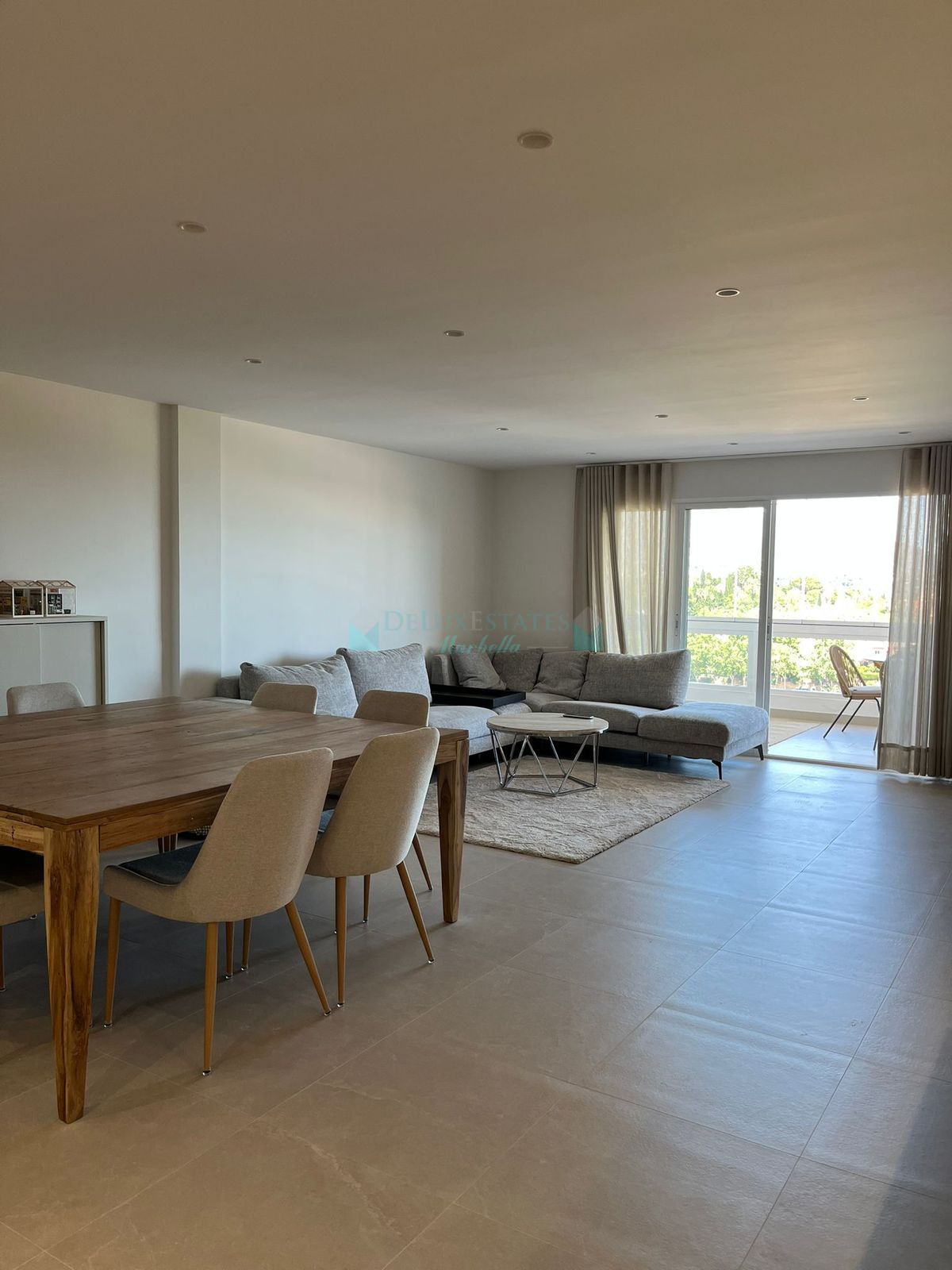 Apartment for rent in Nueva Andalucia