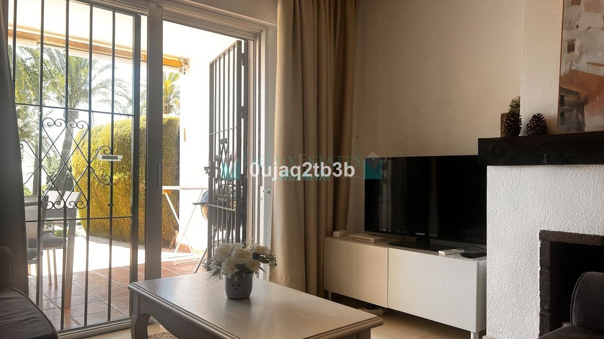 Ground Floor Apartment for sale in Nueva Andalucia