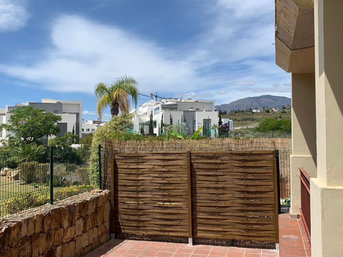 Ground Floor Apartment for sale in Selwo, Estepona