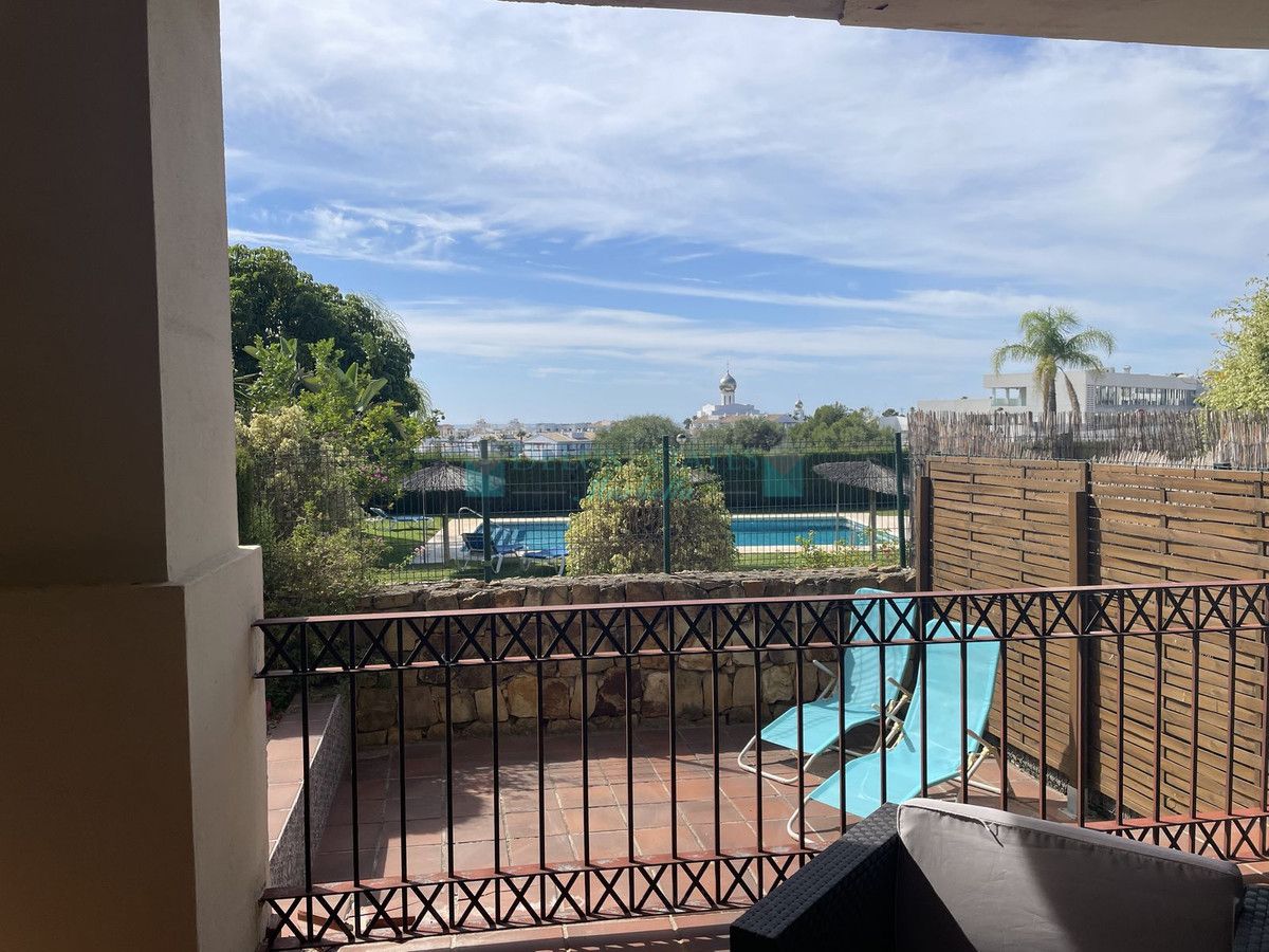 Ground Floor Apartment for sale in Selwo, Estepona