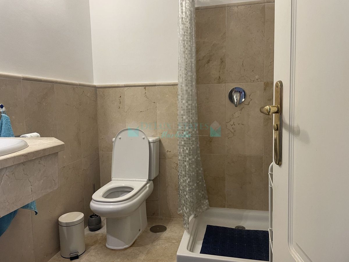 Ground Floor Apartment for sale in Selwo, Estepona