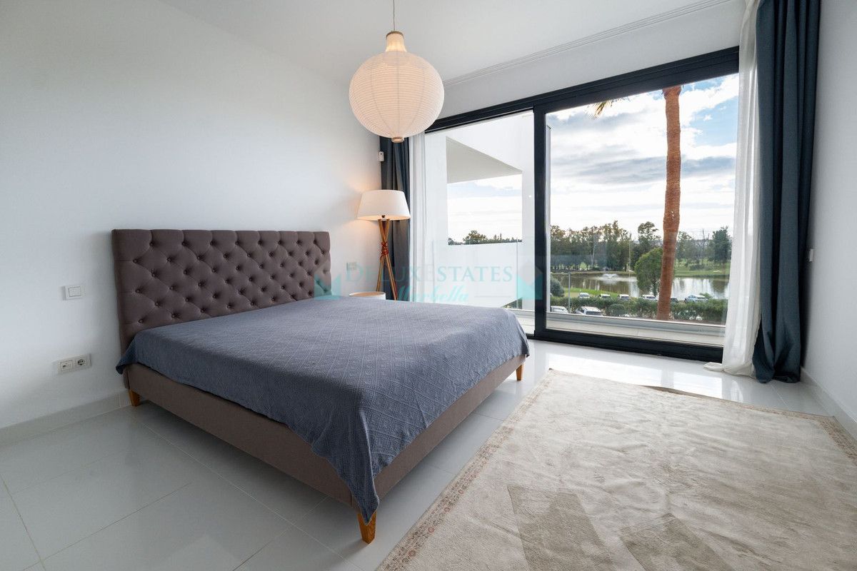 Apartment for rent in Benahavis