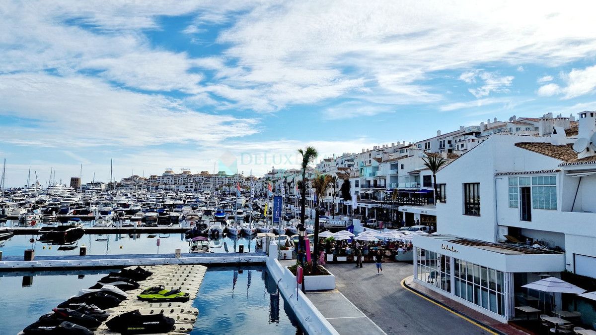 Restaurant for sale in Nueva Andalucia