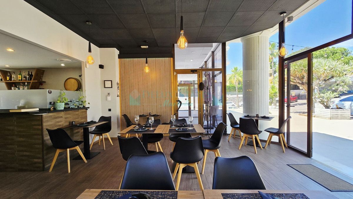 Restaurant for sale in Nueva Andalucia