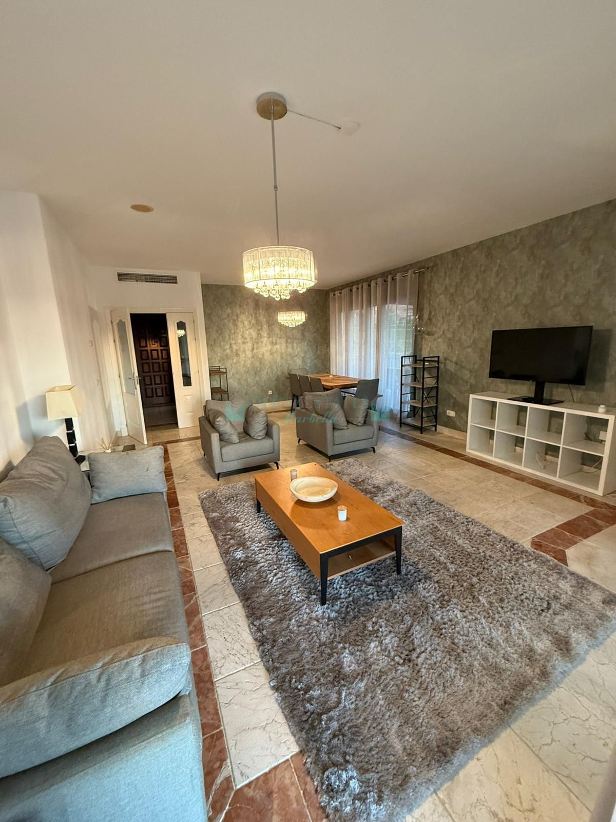 Ático en alquiler en Atalaya, Estepona