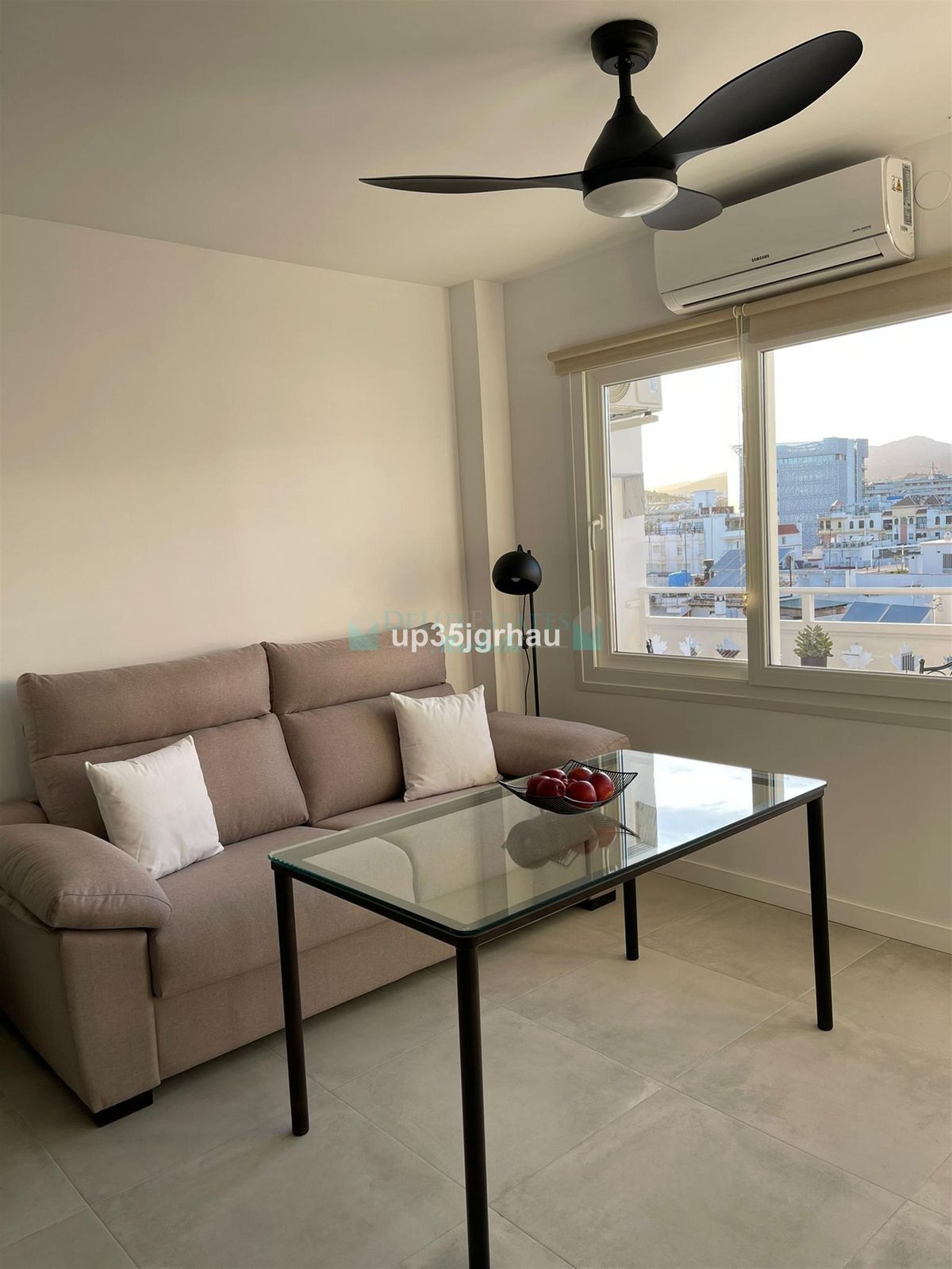 Apartamento en venta en Estepona