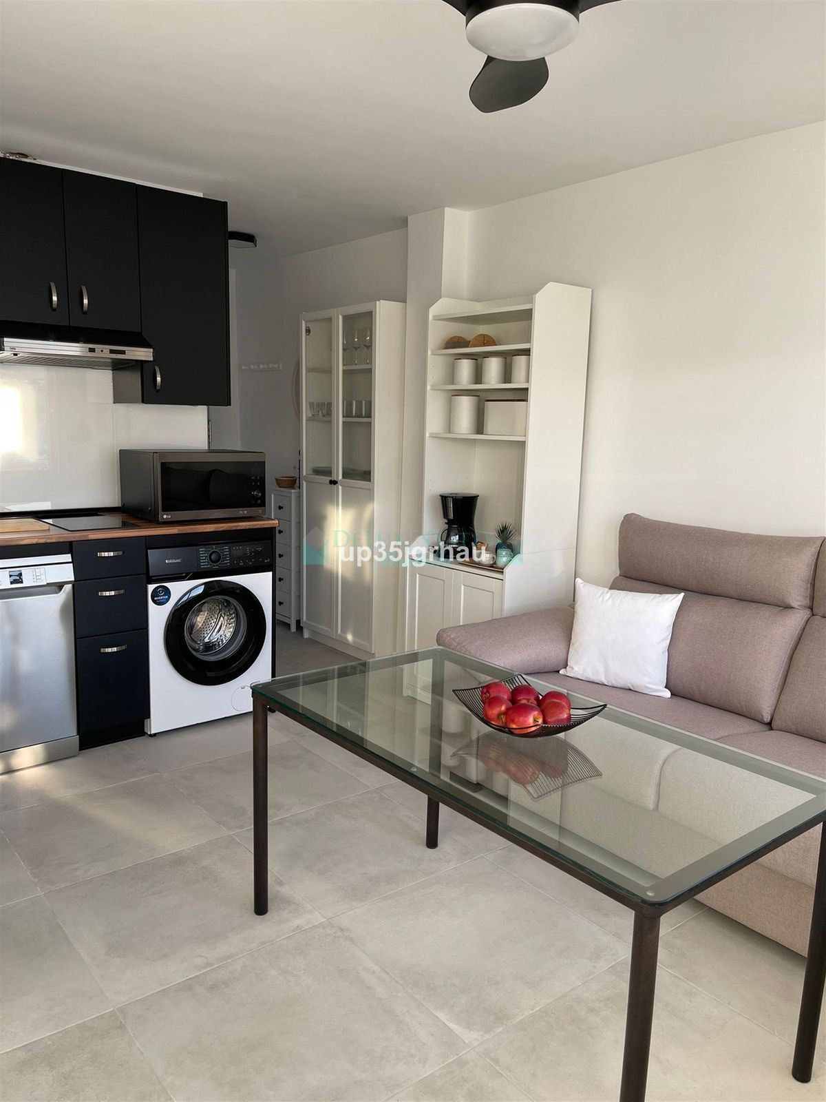 Apartamento en venta en Estepona