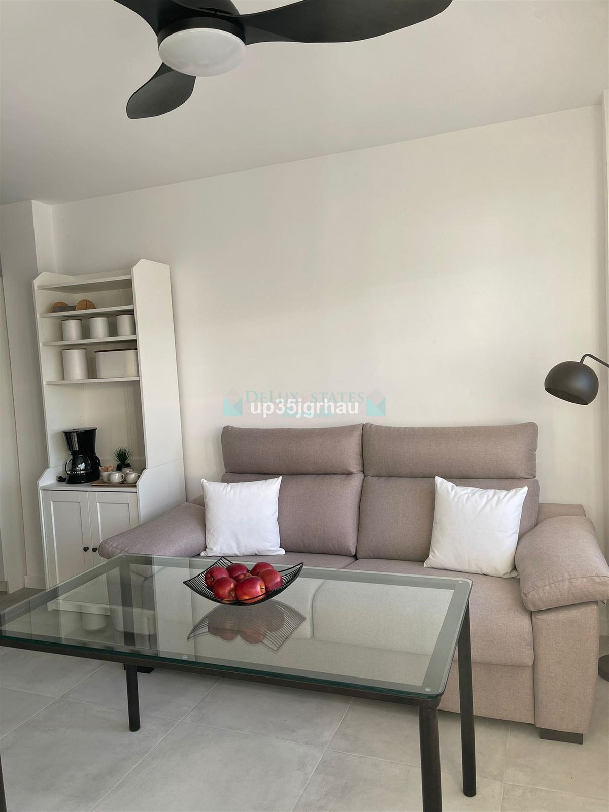 Apartamento en venta en Estepona