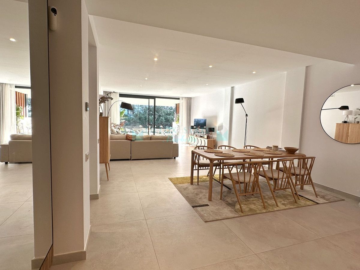 Apartamento Planta Baja en venta en Cabopino, Marbella Este