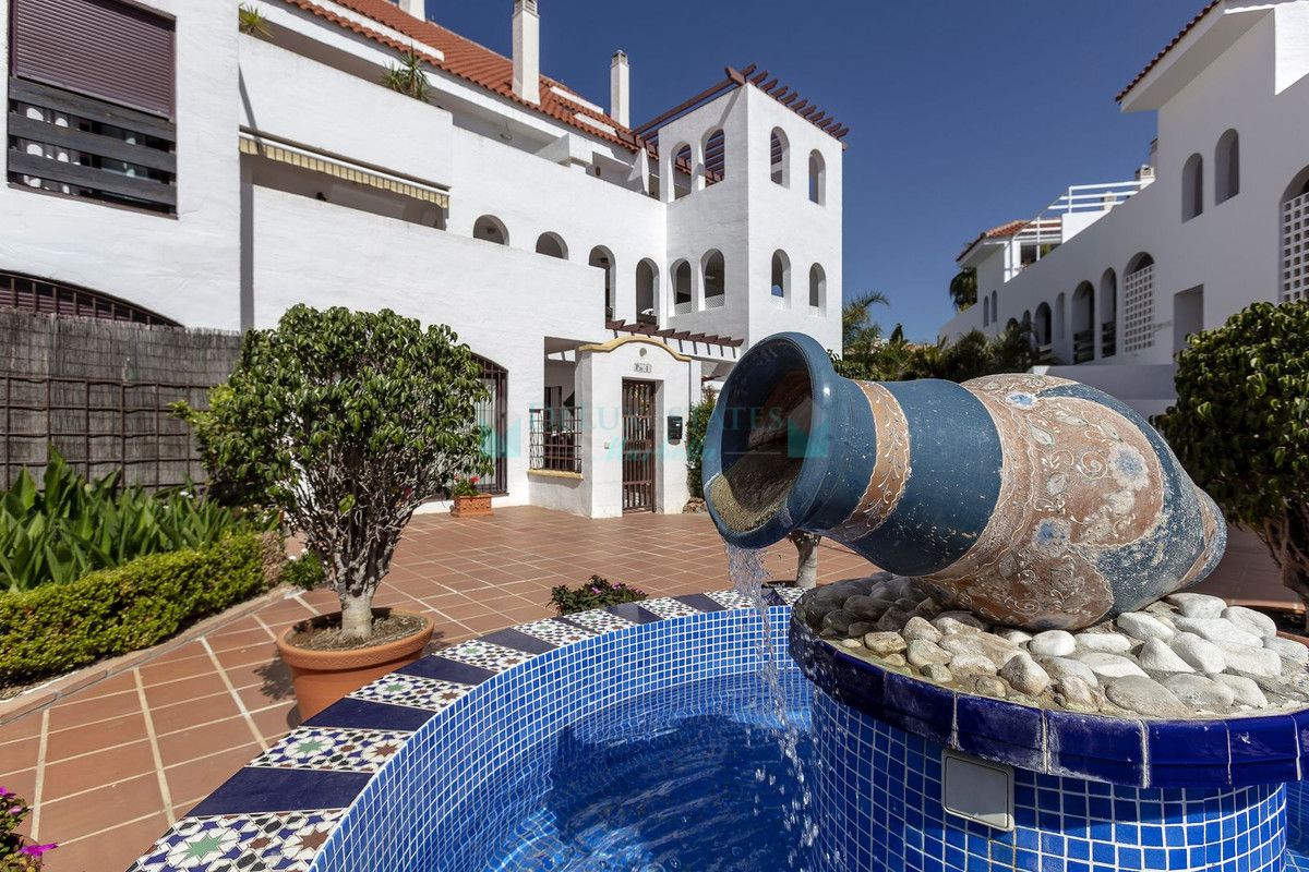 Ground Floor Apartment for sale in Nueva Andalucia