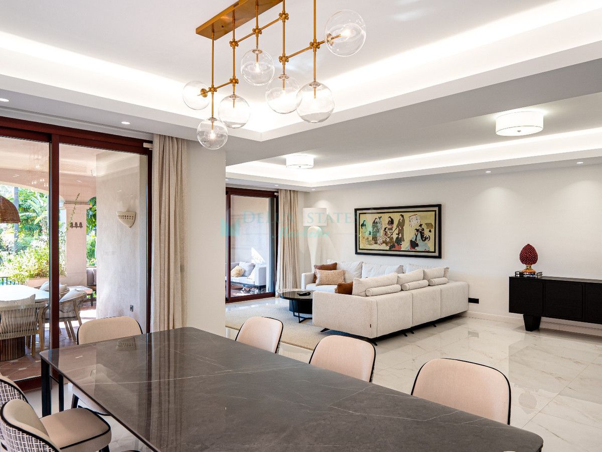 Adosado en alquiler en Nueva Andalucia