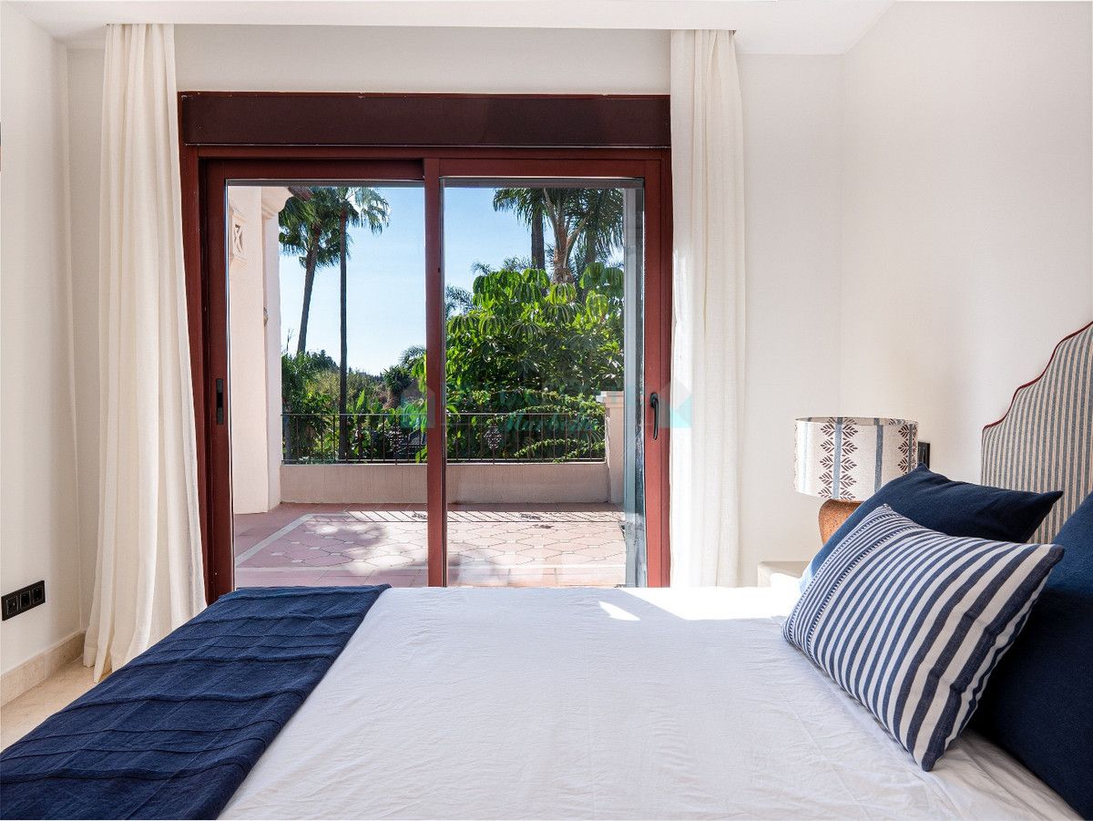 Adosado en alquiler en Nueva Andalucia