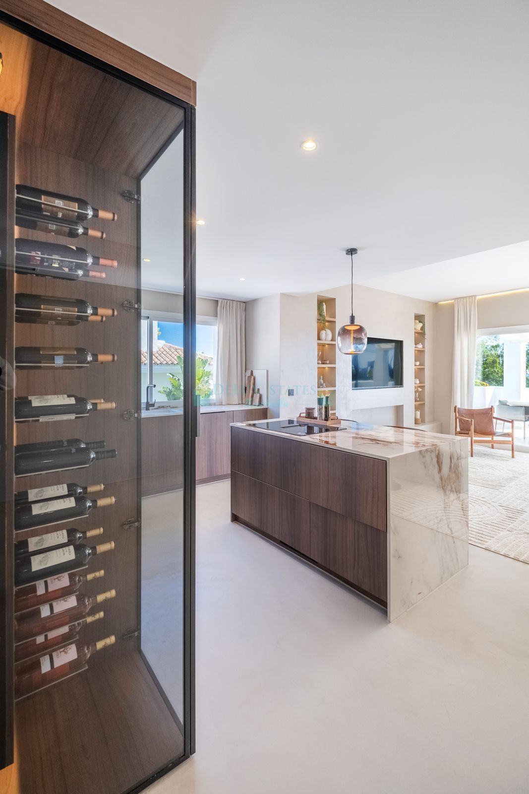 Penthouse for sale in La Quinta, Benahavis