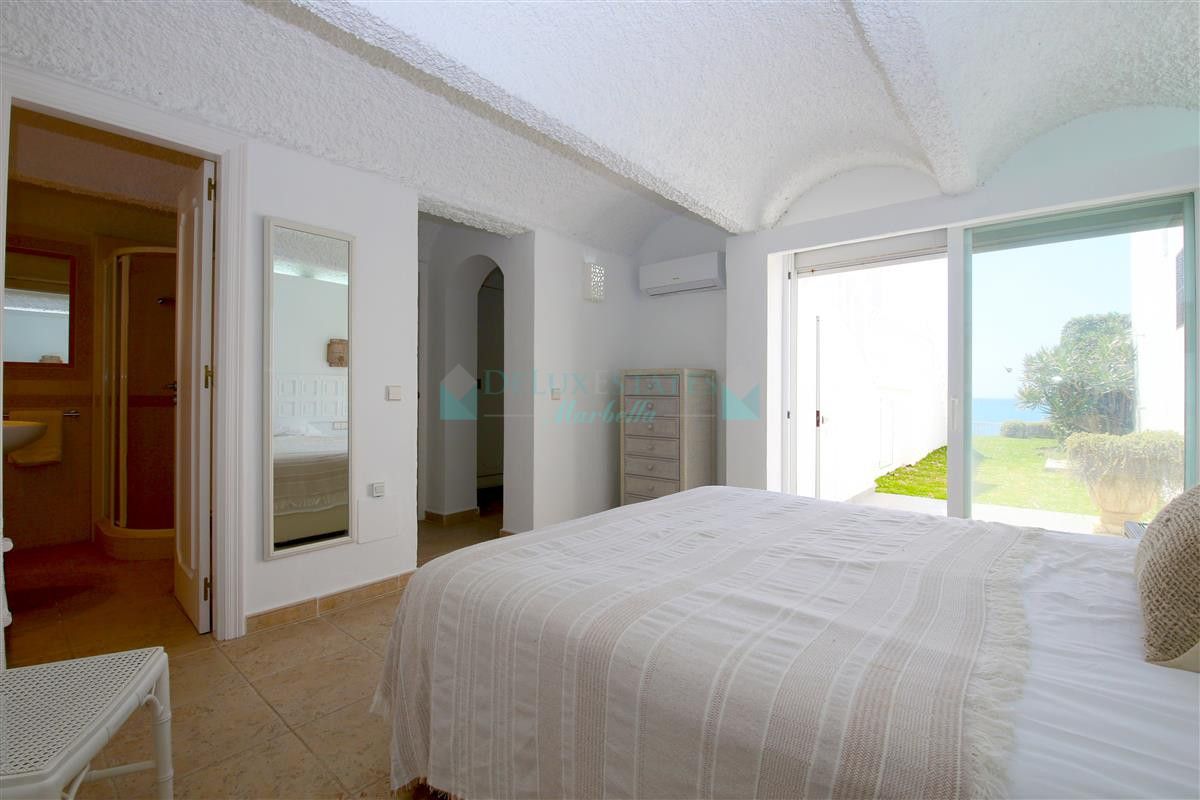Town House for rent in Estepona