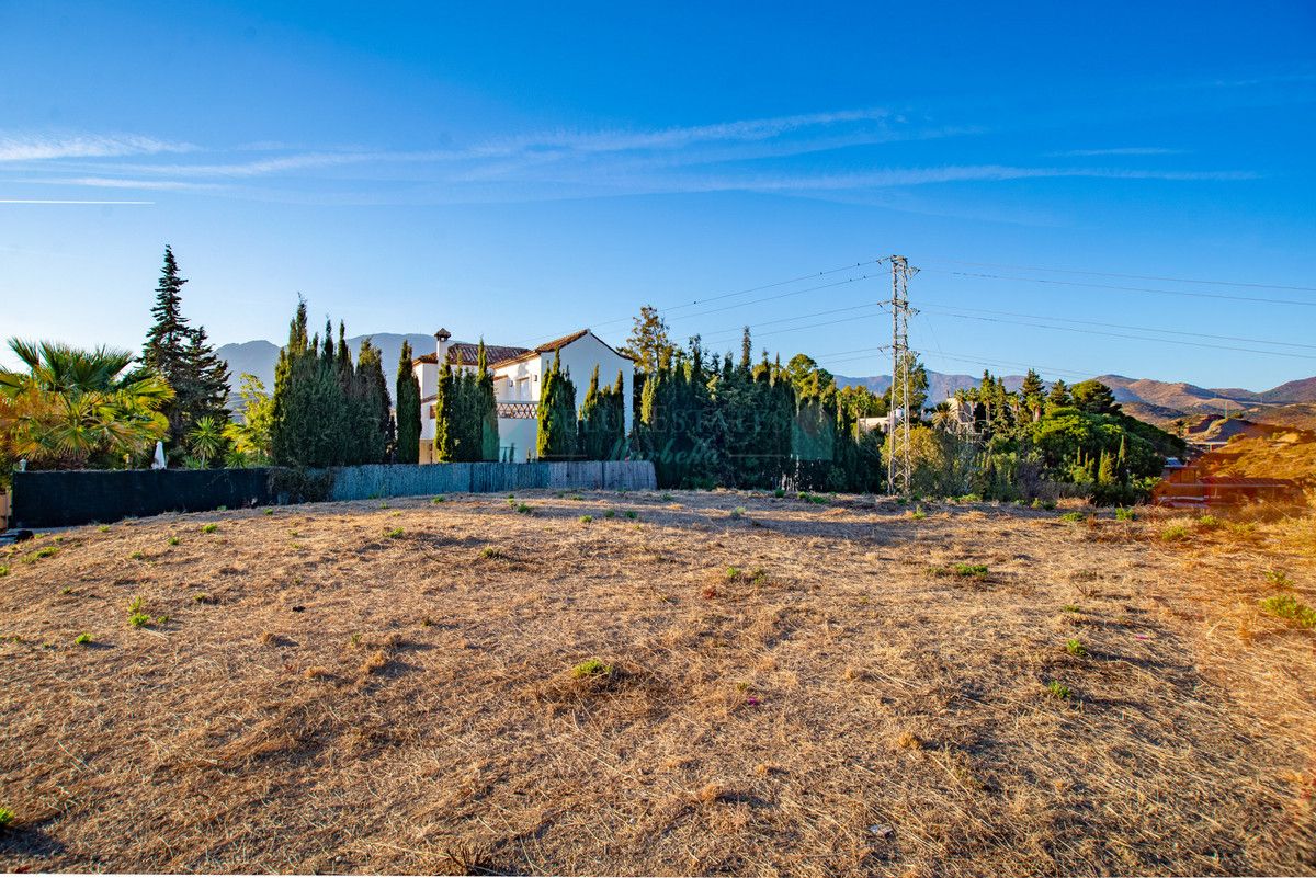 Residential Plot for sale in Estepona