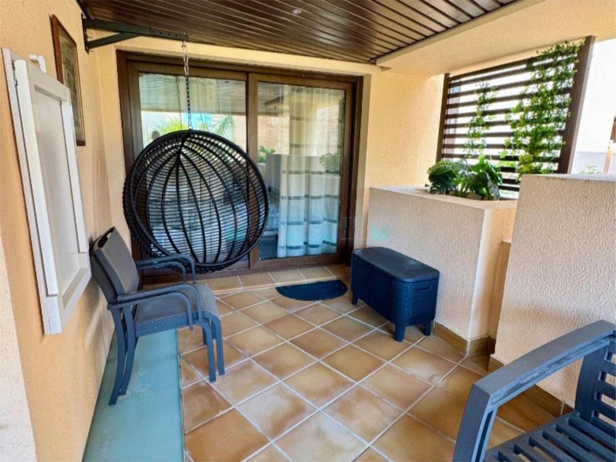 Apartamento en venta en New Golden Mile, Estepona