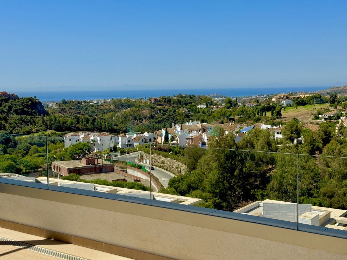 Penthouse for sale in Benahavis