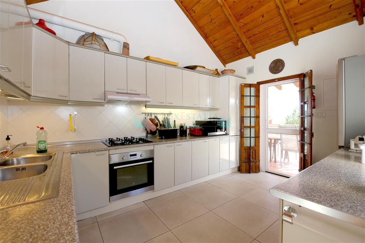 Villa en venta en Estepona