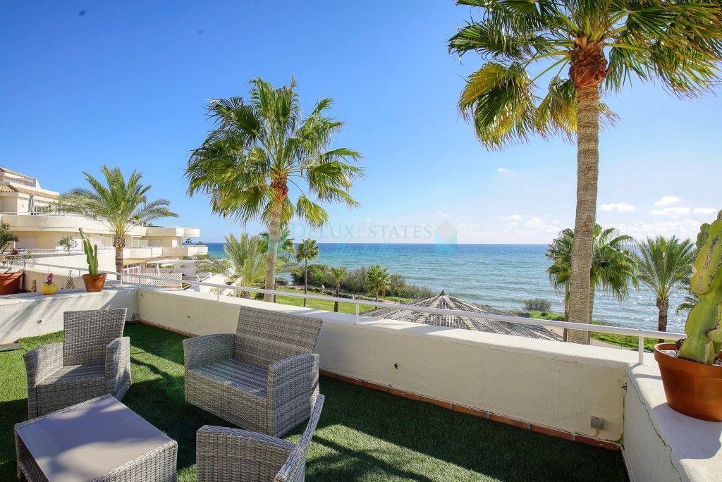 Apartamento en venta en Estepona