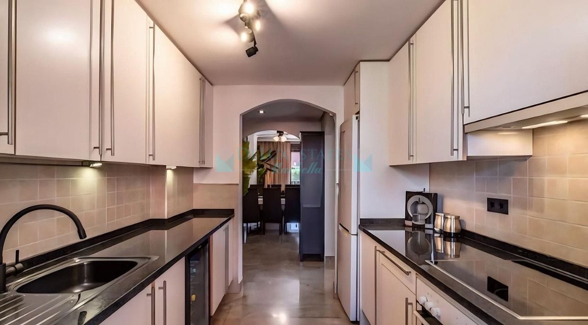 Apartamento en alquiler en Estepona