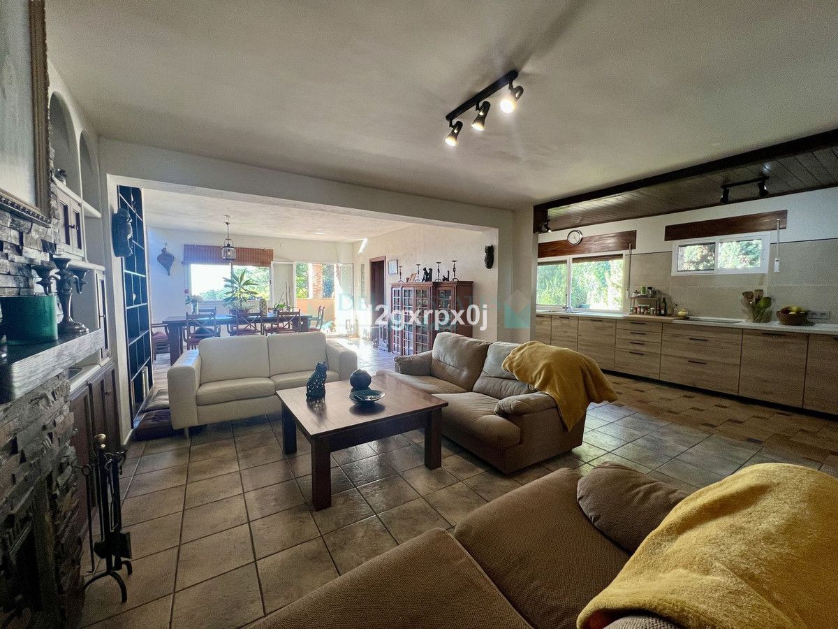 Villa for sale in Marbella
