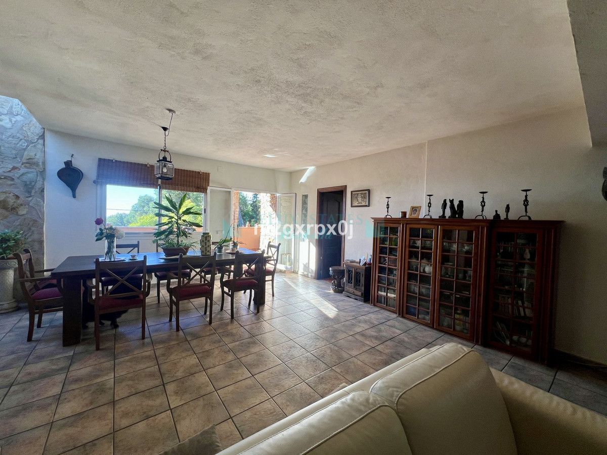 Villa for sale in Marbella