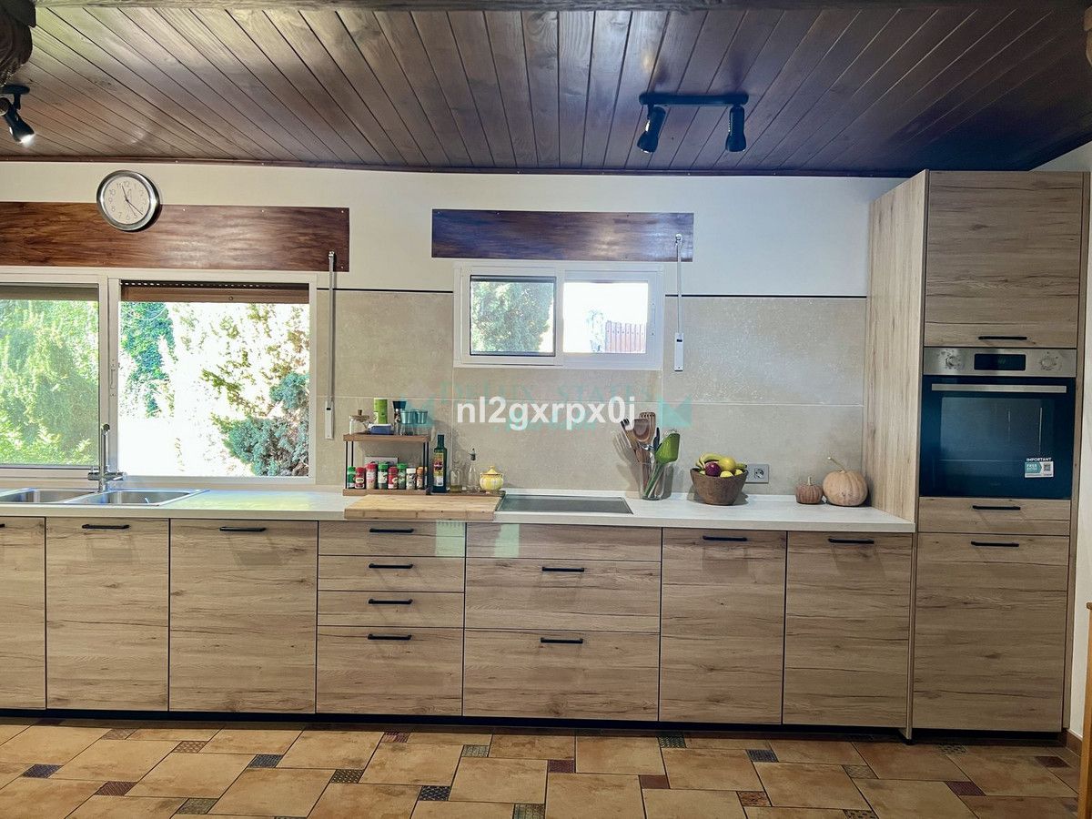 Villa for sale in Marbella