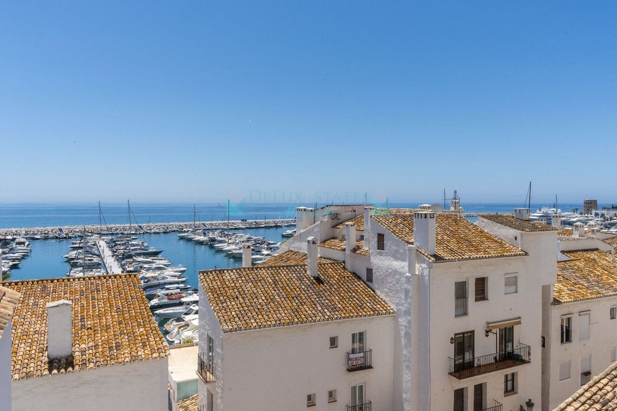 Penthouse for sale in Marbella - Puerto Banus