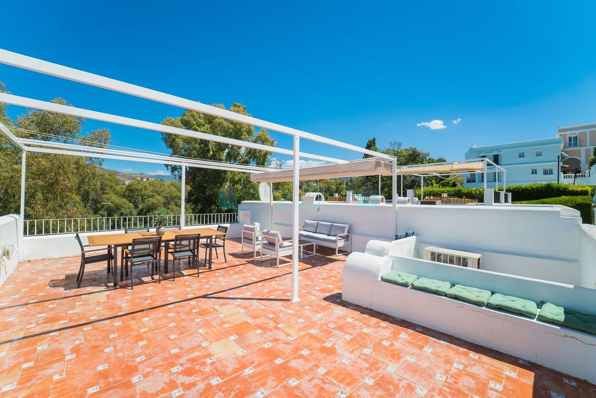 Apartment for sale in Nueva Andalucia