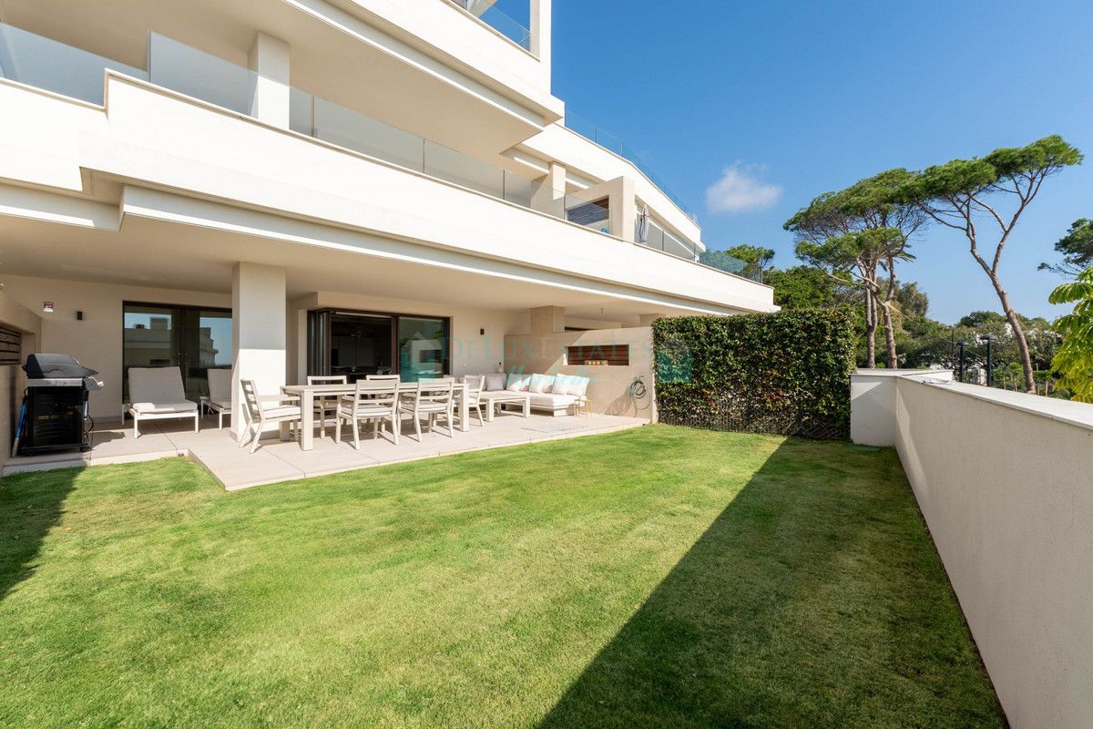 Apartamento Planta Baja en venta en Estepona