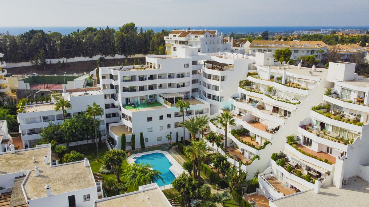 Apartment for sale in Nueva Andalucia