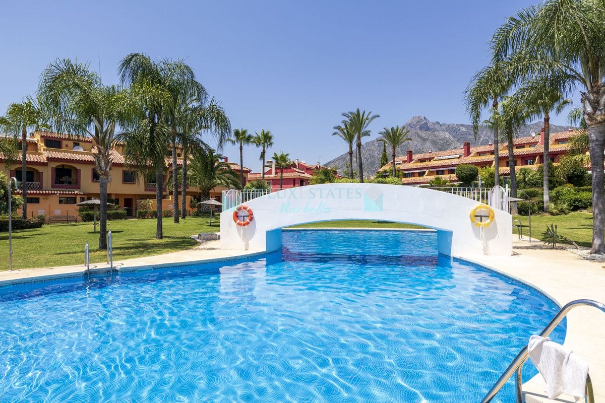 Adosado en venta en Nagüeles, Marbella Golden Mile