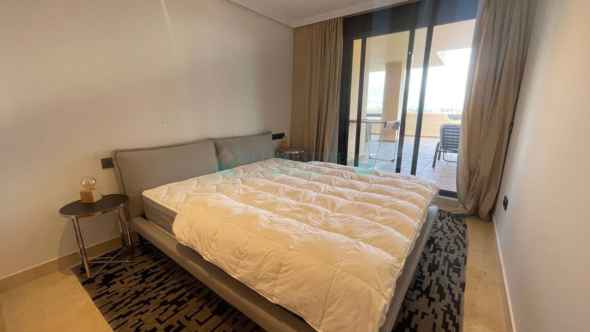 Apartment for rent in Benahavis