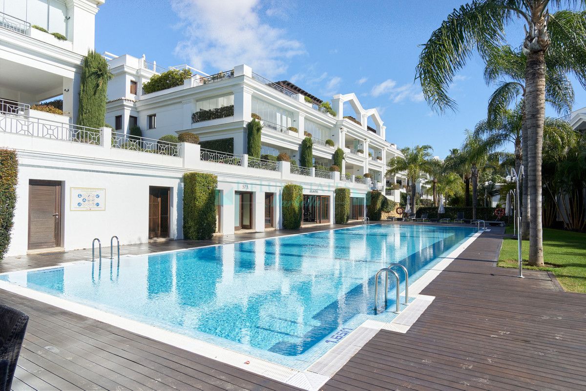 Apartment for rent in Estepona