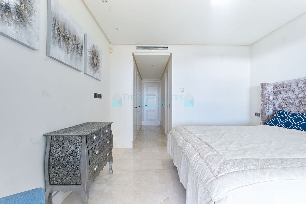 Apartment for rent in Estepona