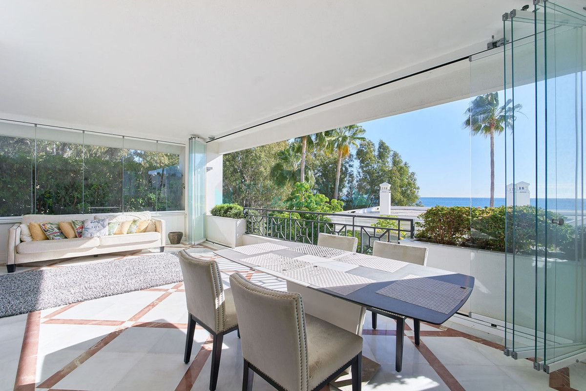 Apartment for rent in Estepona