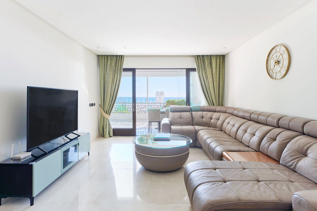 Apartment for rent in Estepona