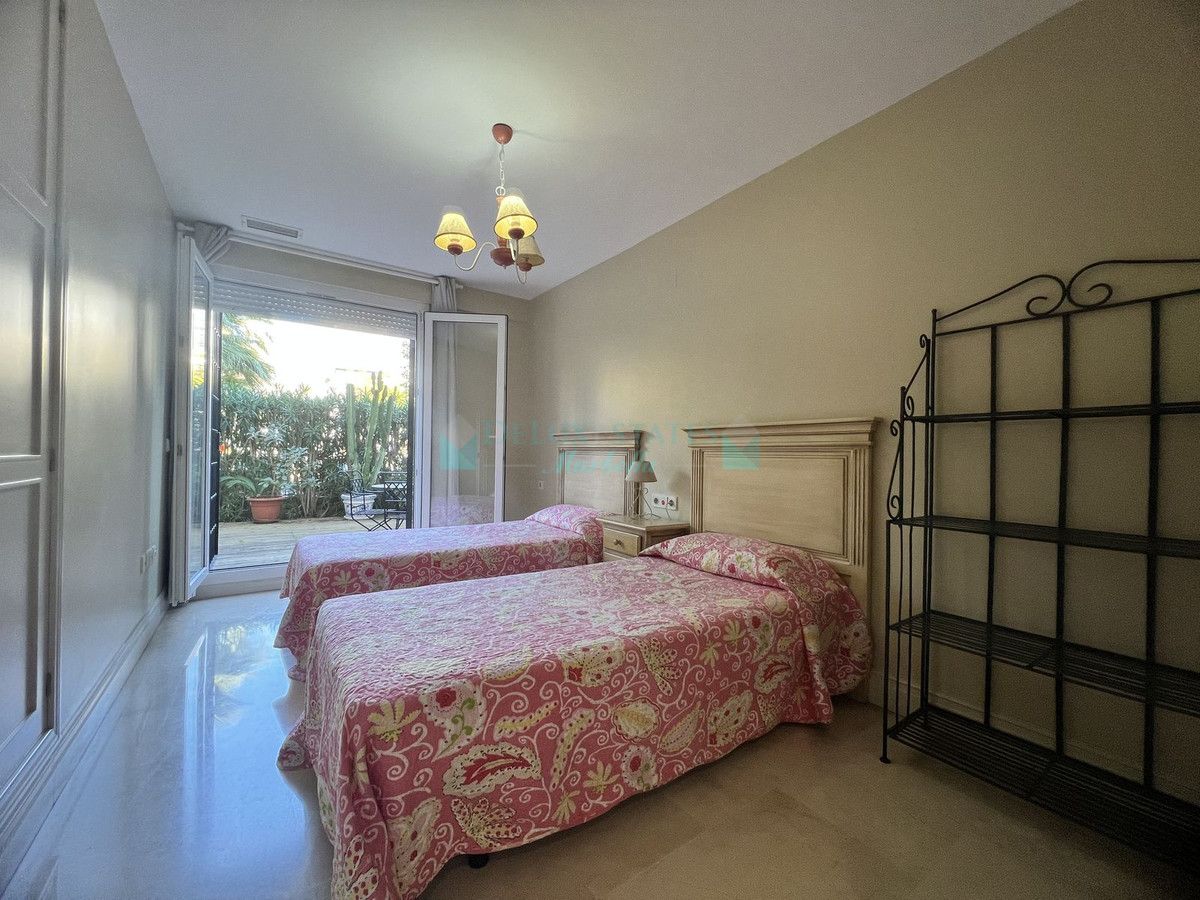 Ground Floor Apartment for sale in Marbella Golden Mile