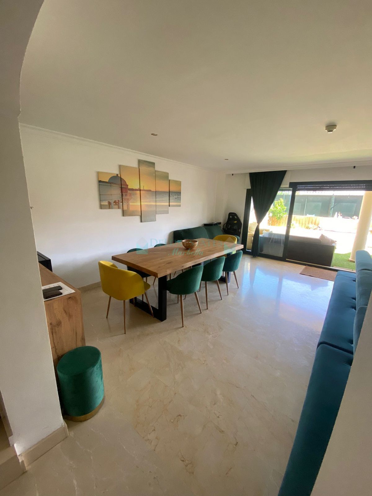 Town House for sale in Estepona