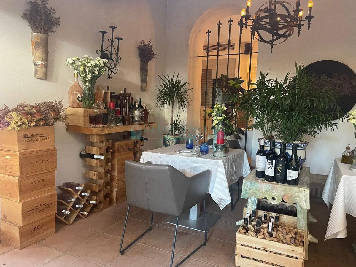 Restaurant for sale in Nueva Andalucia