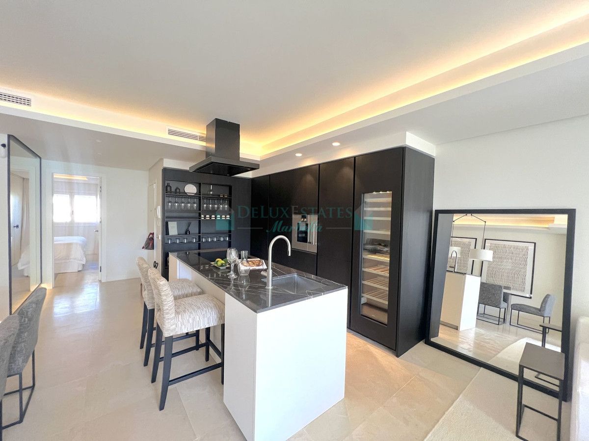 Ground Floor Apartment for sale in Marbella Golden Mile