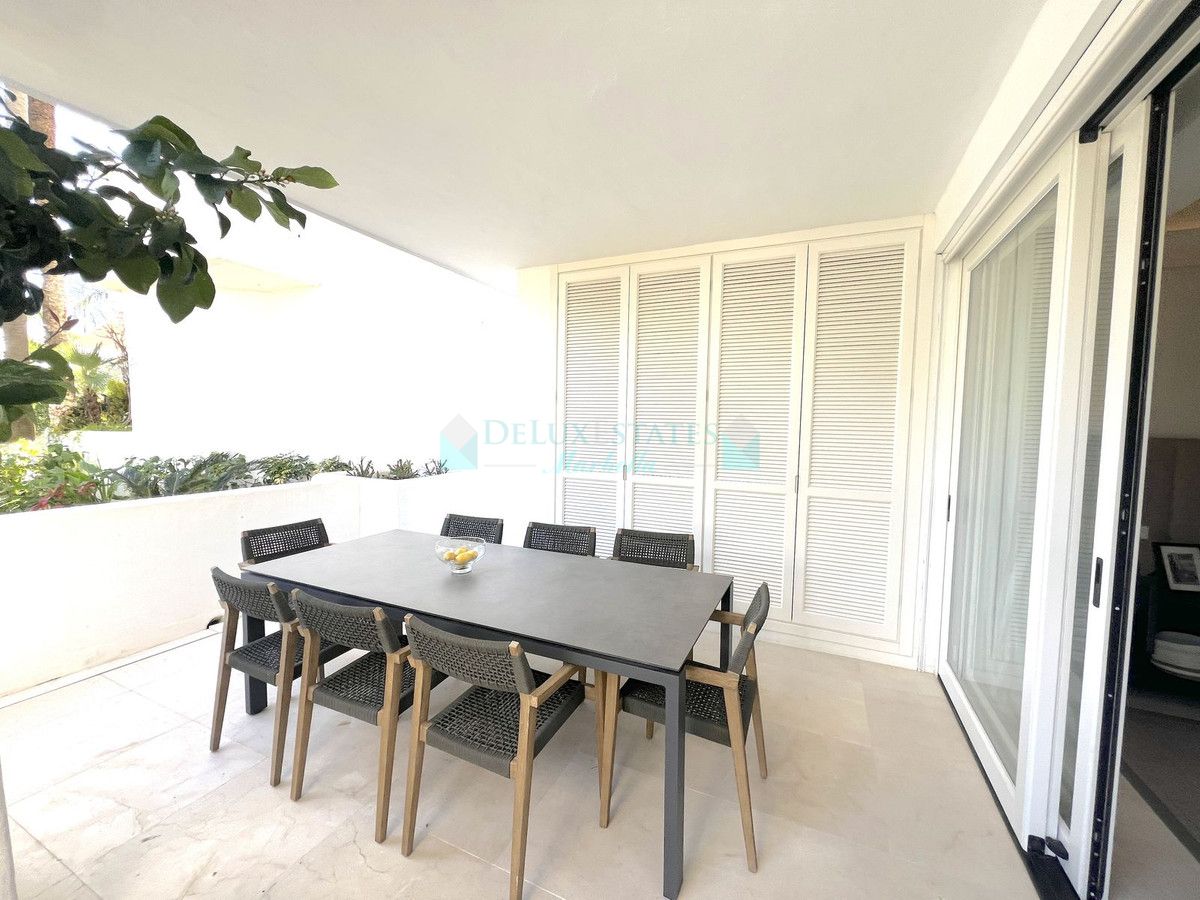 Ground Floor Apartment for sale in Marbella Golden Mile