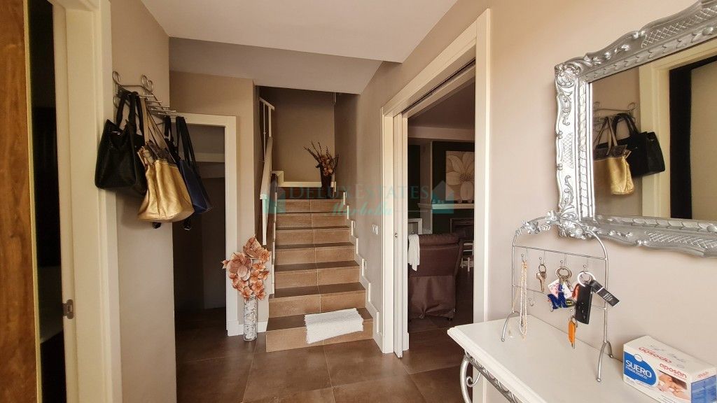 Town House for sale in Estepona